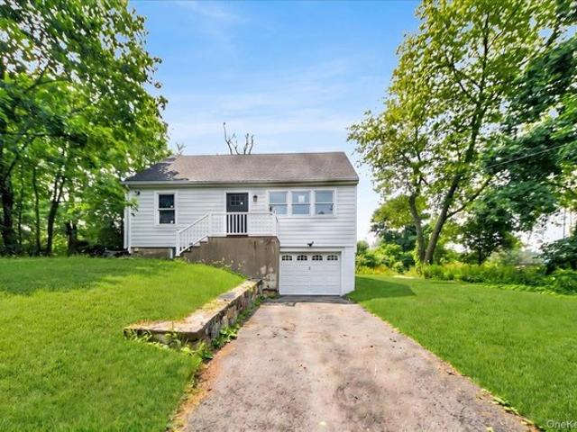 House for sale in Holmes, New York