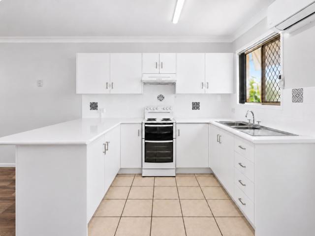 Apartment for rent in Lammermoor, Queensland