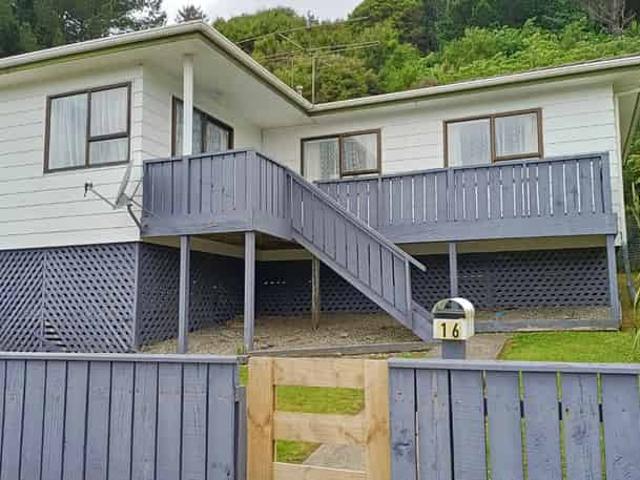 House for rent in Days Bay, Wellington