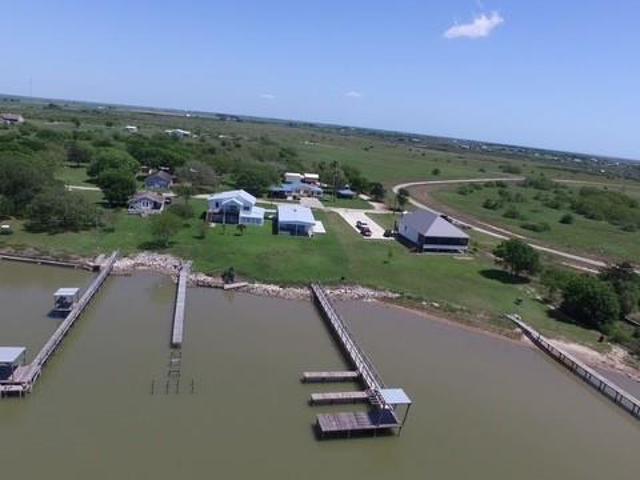 House for sale in Palacios