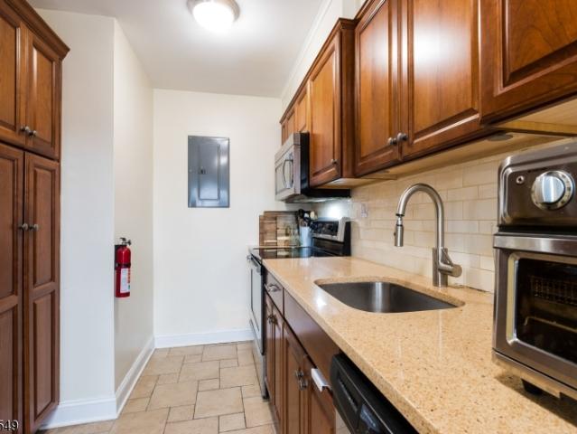 Property for rent in Springfield, New Jersey
