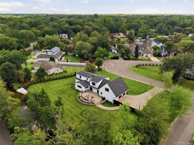 House for sale in Bohemia, New York