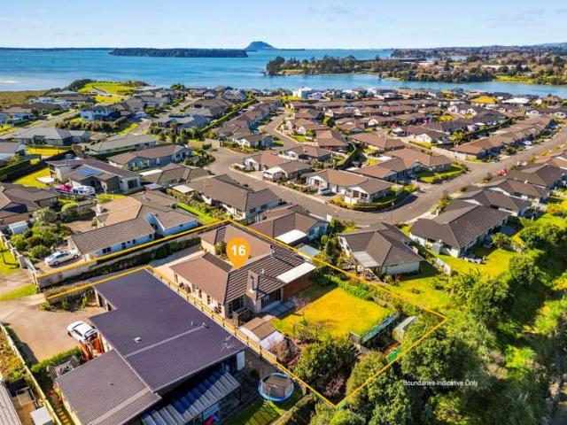 House for sale in Ōmokoroa, Western Bay of Plenty District
