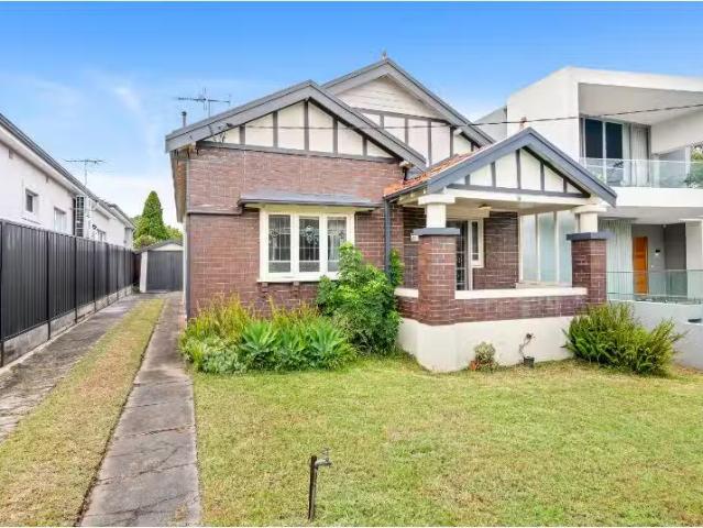 House for rent in Undercliffe, Sydney