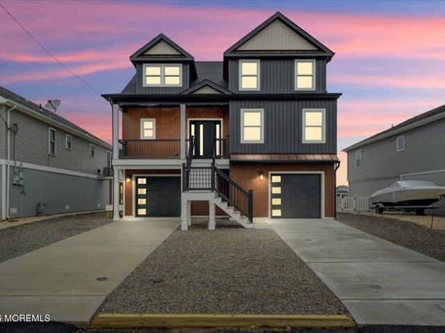 House for sale in Egg Harbor, Wisconsin