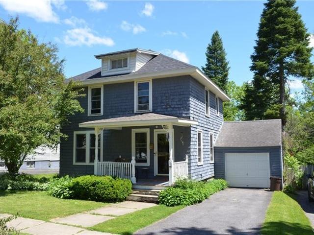 House for sale in Oneida, New York