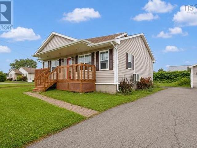 House for sale in Glace Bay, Nova Scotia