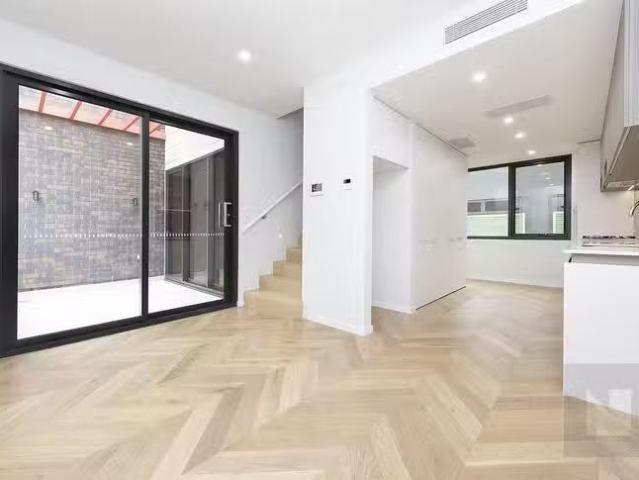 House for rent in Williamstown, Victoria