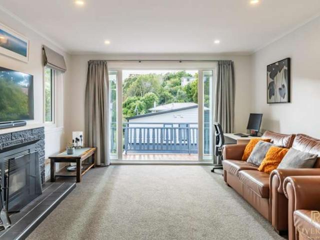 House for sale in Linden, Wellington