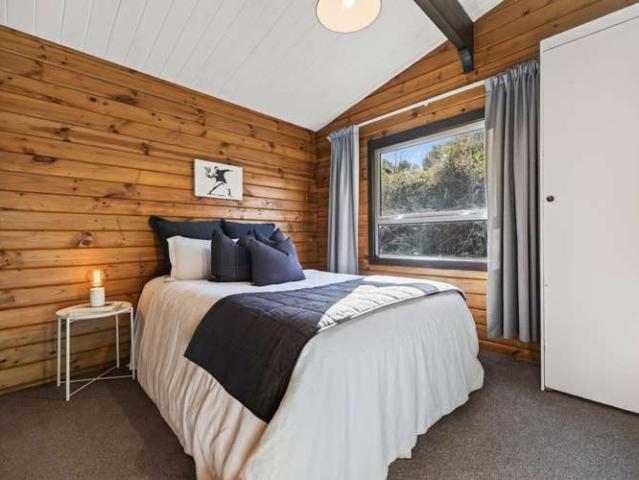 House for sale in Days Bay, Wellington