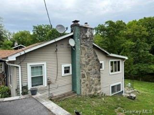 House for sale in Wappingers Falls, New York
