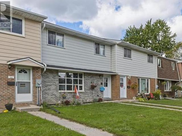 Townhouse for sale in Greater Napanee, Ontario