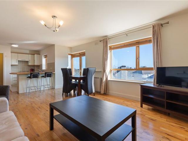 Apartment for sale in Bluebell, North Tipperary