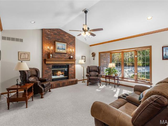 Property for sale in Villa Ridge, Missouri