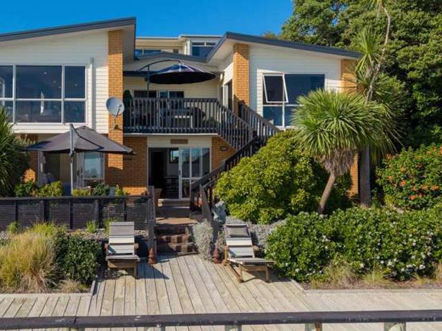 House for sale in Clarks