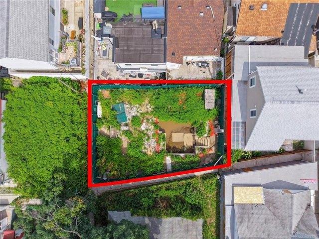 Land for sale in Arverne, New York