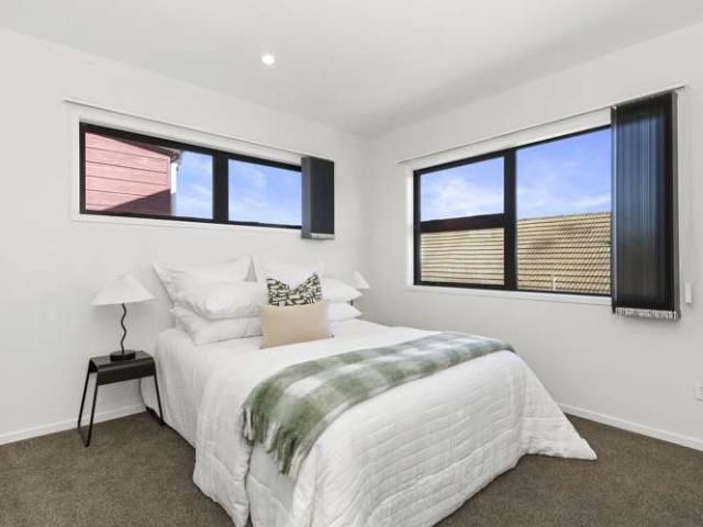 Townhouse for sale in Pauatahanui, Wellington