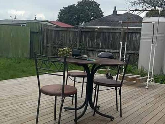House for rent in Owhata, Oroua County