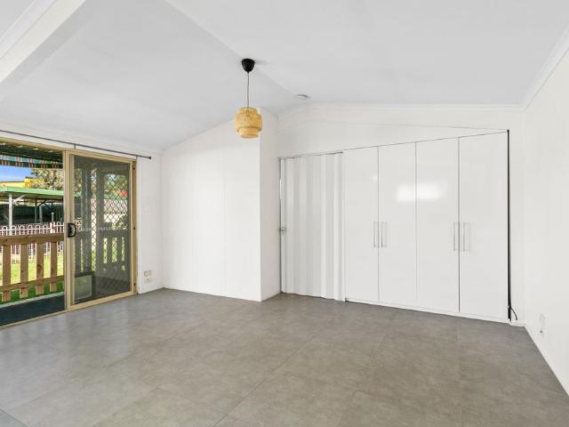 Apartment for rent in Oak Flats Dc, New South Wales