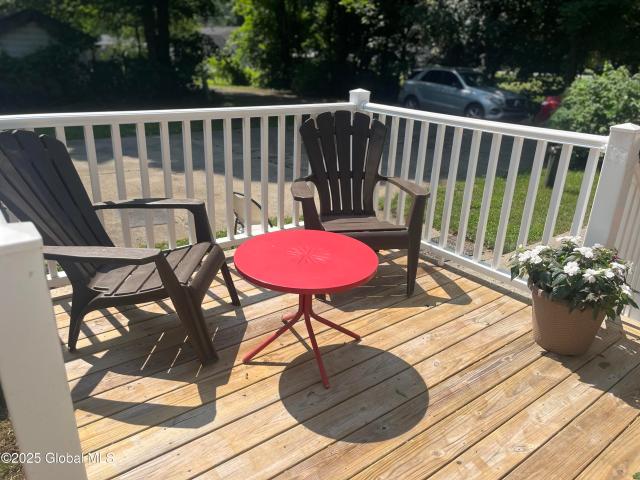 House for sale in Gansevoort