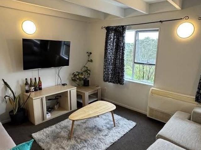 House for rent in Chartwell, Wellington