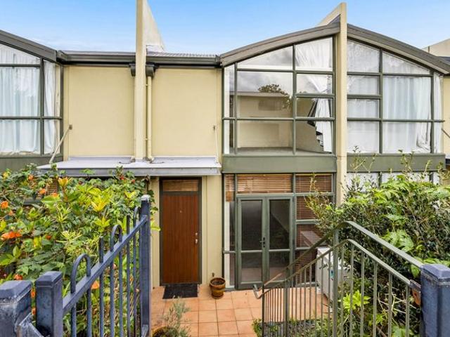 Apartment for rent in Takapuna, Oroua County