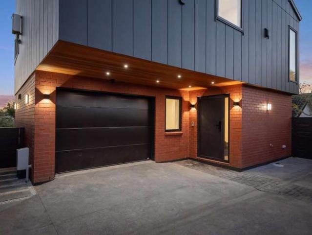 House for sale in Belmont