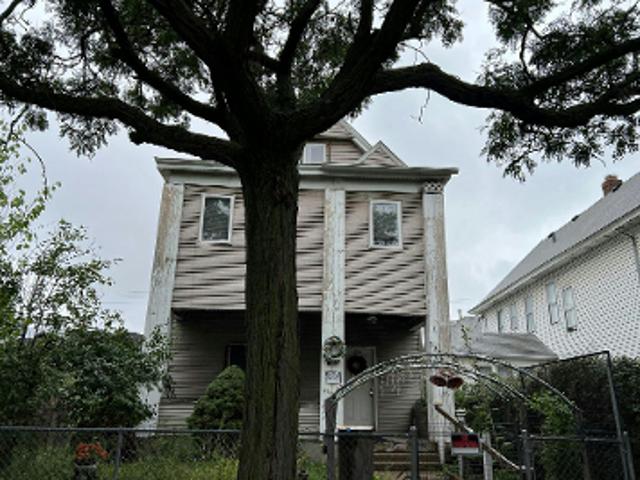 House for sale in Hennepin, Minnesota