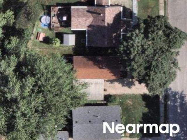 House for sale in Silvis, Illinois