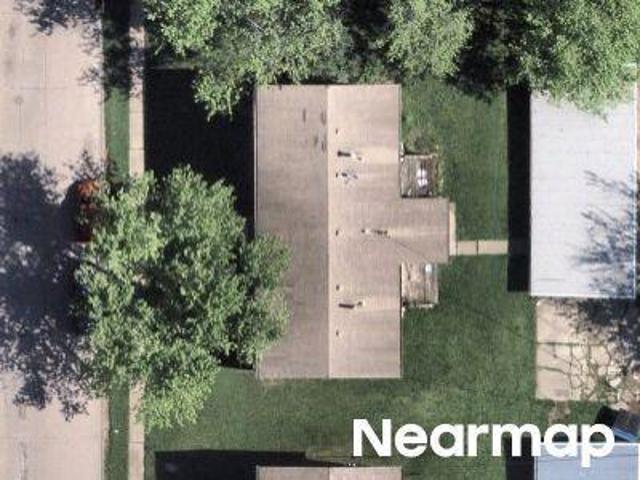 House for sale in Silvis, Illinois