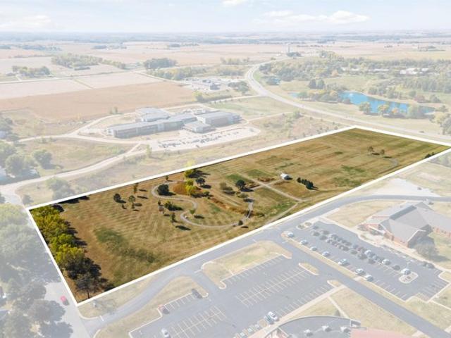 Land for sale in Waverly, Iowa
