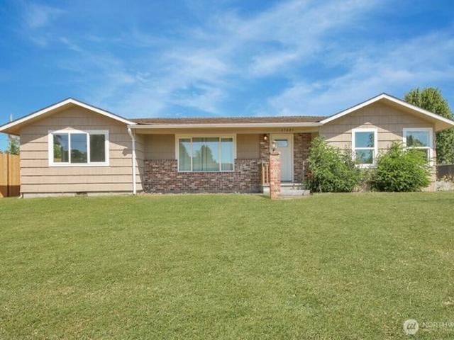 House for sale in Spanaway, Pierce County