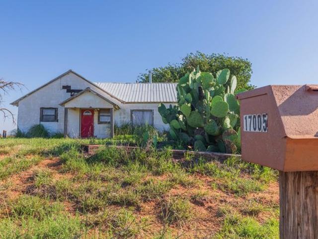 House for sale in Wellington, Texas