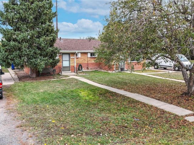 House for sale in Lakewood, Jefferson County