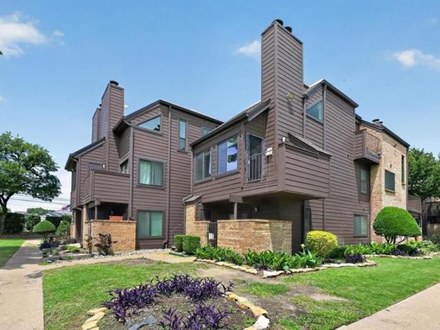 Condo for sale in Arlington, Texas