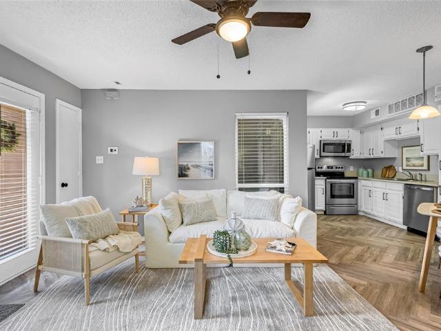 Condo for sale in Arlington, Texas