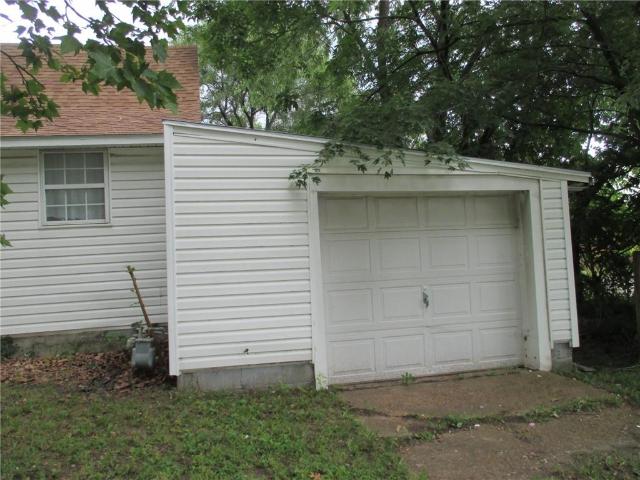 House for sale in Sedalia, Missouri