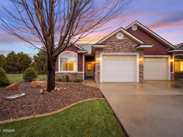 Townhouse for sale in Navajo, Arizona