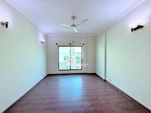 Apartment for sale in Islamabad