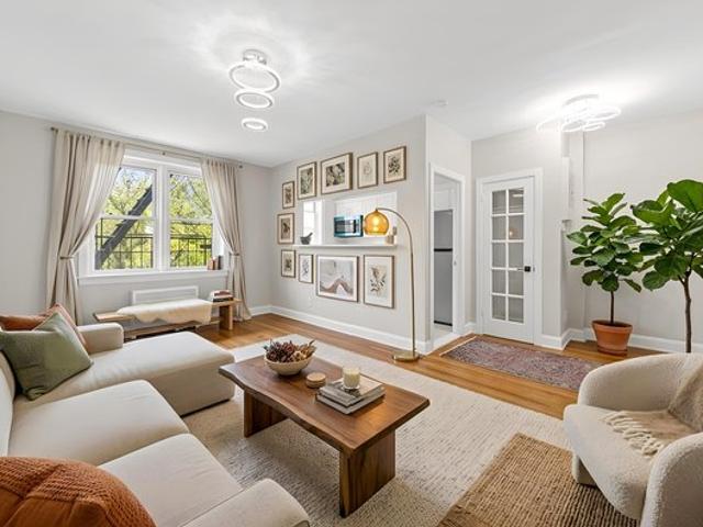 Condo for sale in Hudson, New Jersey