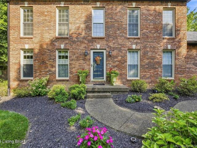 House for sale in Chapel Creek, New Albany