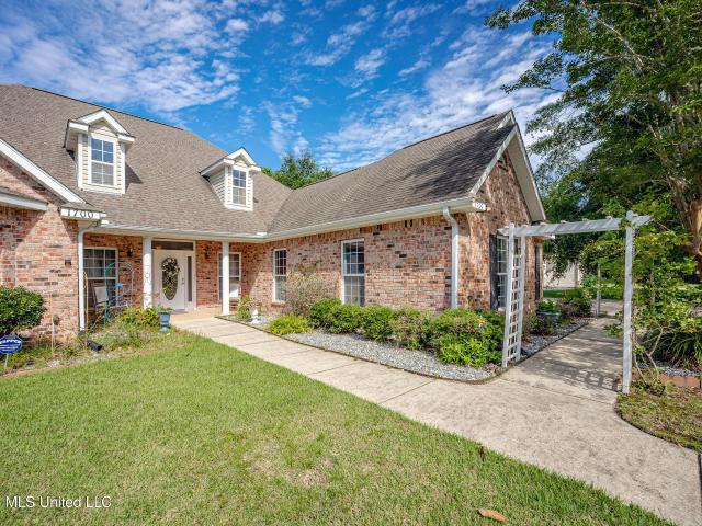 House for sale in Gautier, Mississippi
