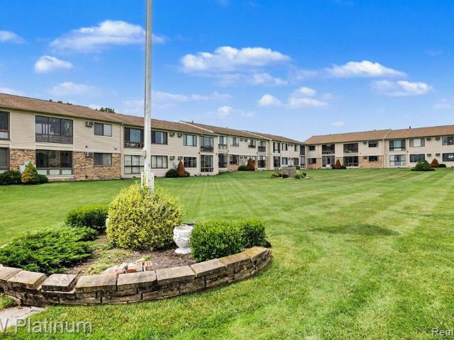 Condo for sale in Michigan