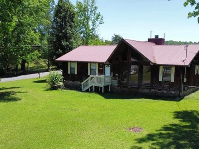 House for sale in Weaver, Alabama