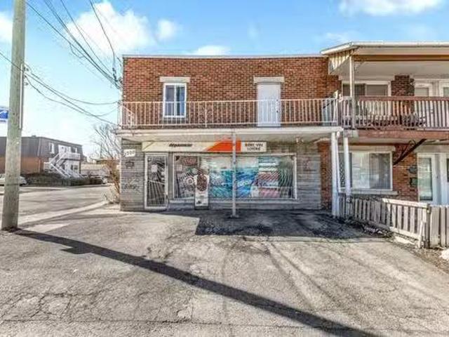 House for sale in Longueuil, Quebec