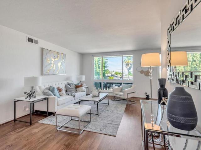 Condo for sale in San Mateo, California
