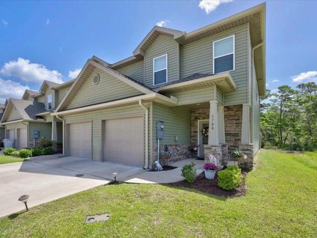 Townhouse for sale in Navarre, Florida