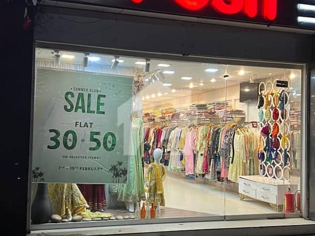Commercial for sale in Lahore Cantt, Islamabad Capital Territory