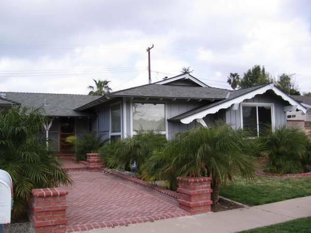 Room for rent in Canoga Park, California