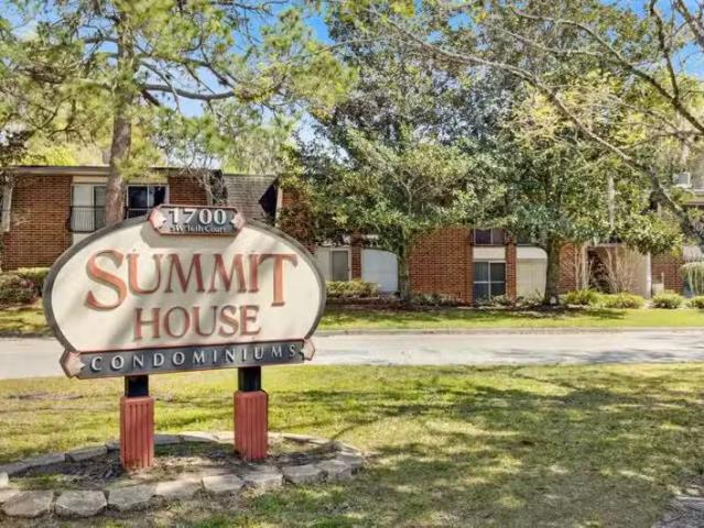 Condo for sale in Gainesville